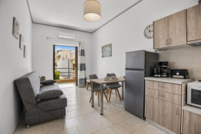 Seafront Apartment in Chania 7